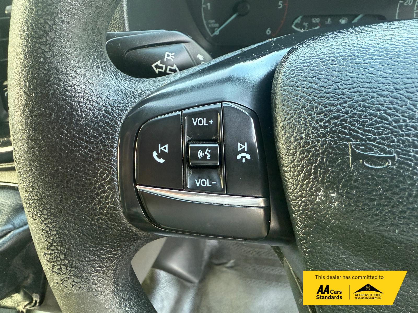 Ford Transit Custom 2.0 300 EcoBlue Leader Panel Van 5dr Diesel Manual L2 H2 Euro 6 (s/s) (130 ps)