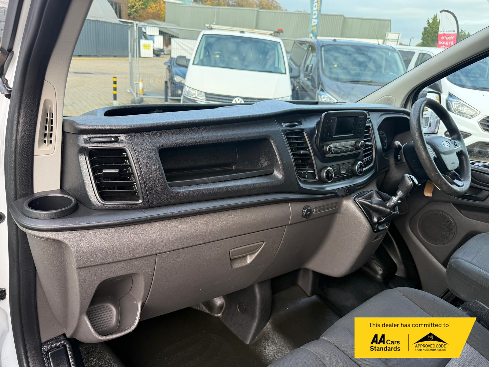 Ford Transit Custom 2.0 300 EcoBlue Leader Panel Van 5dr Diesel Manual L2 H2 Euro 6 (s/s) (130 ps)