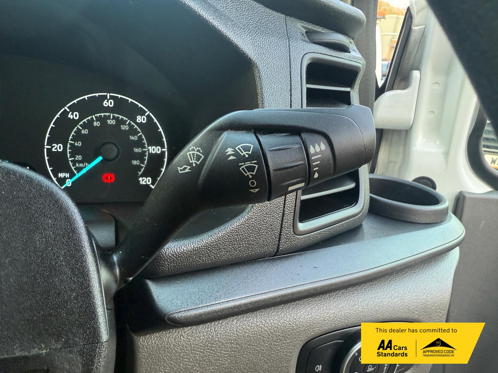 Ford Transit Custom 2.0 300 EcoBlue Leader Panel Van 5dr Diesel Manual L2 H2 Euro 6 (s/s) (130 ps)