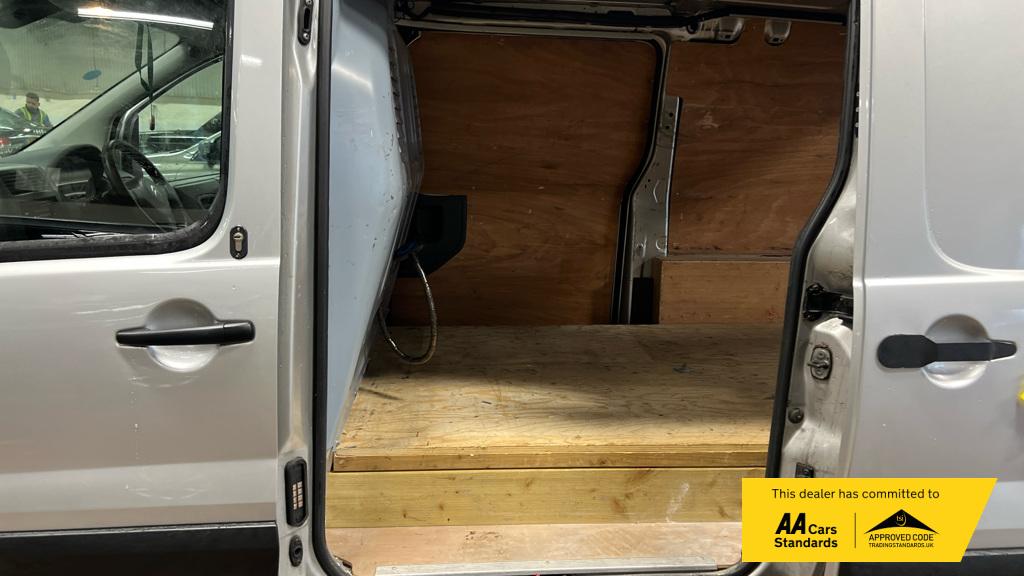 Citroen Dispatch 1.6 1000 HDi Enterprise Panel Van 5dr Diesel Manual FWD L1 H1 (177 g/km, 90 bhp)