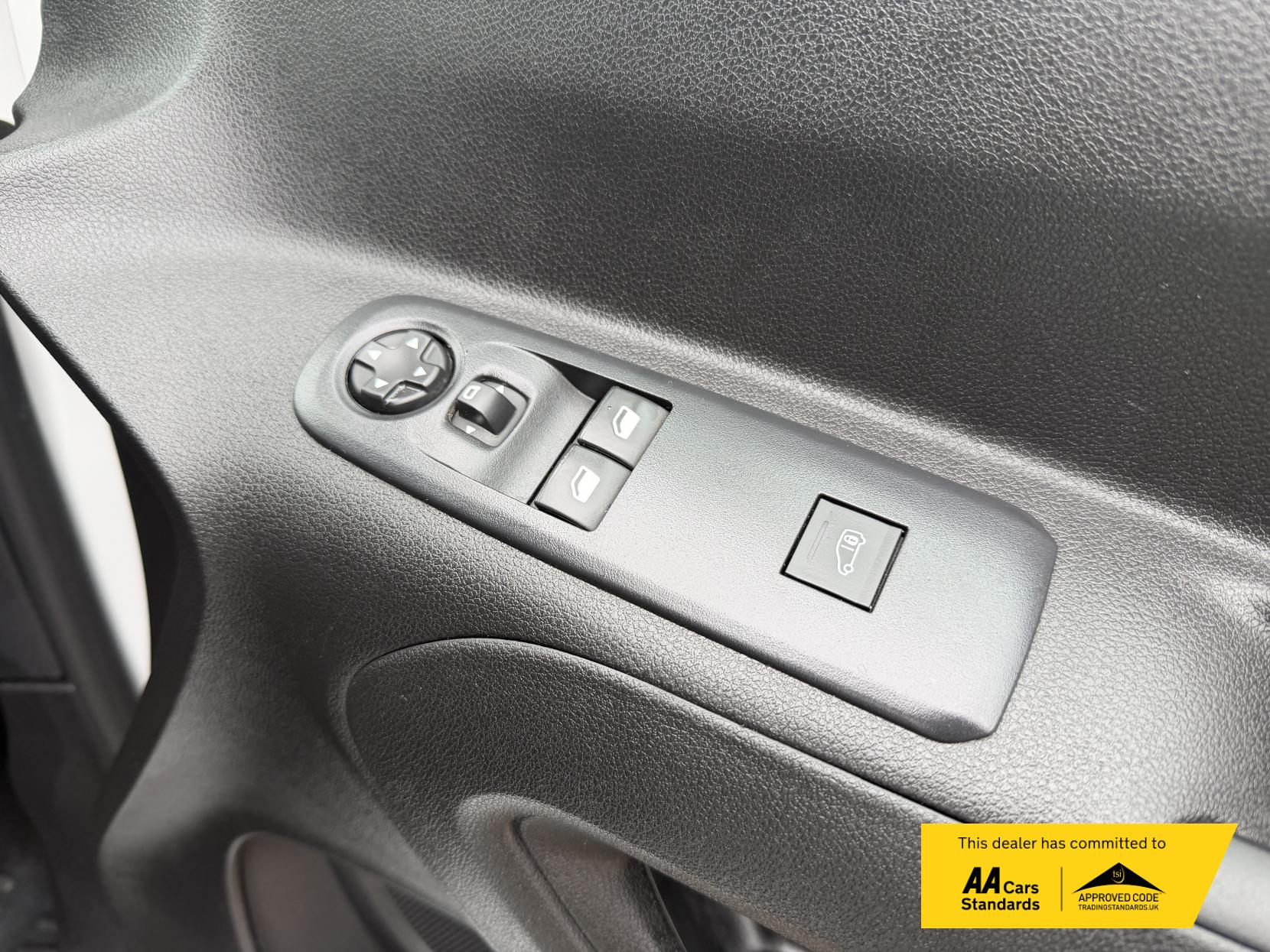 Vauxhall Combo 1.5 Turbo D 2300 Sportive Panel Van 5dr Diesel Manual L1 H1 Euro 6 (100 ps)