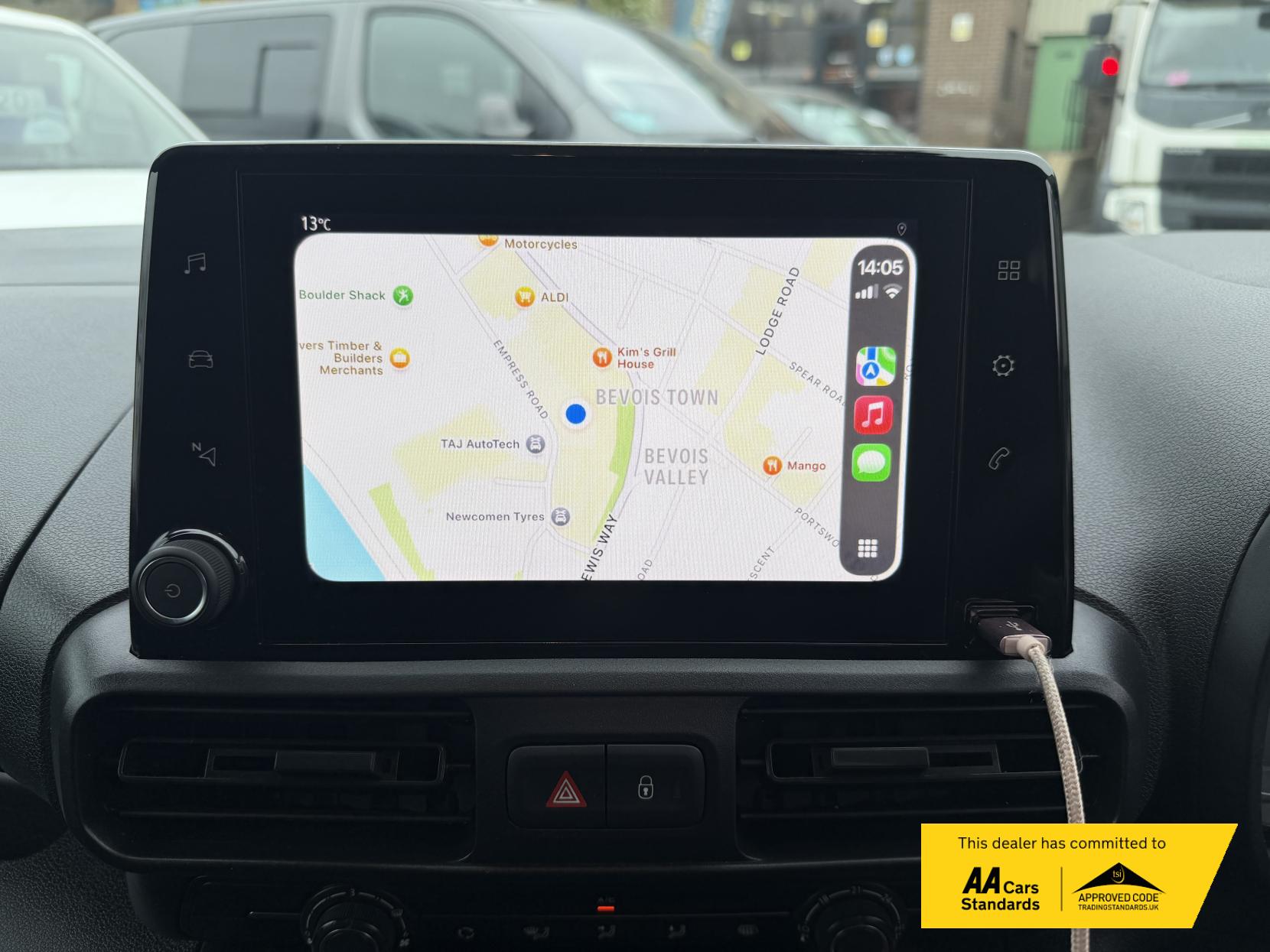 Vauxhall Combo 1.5 Turbo D 2300 Sportive Panel Van 5dr Diesel Manual L1 H1 Euro 6 (100 ps)