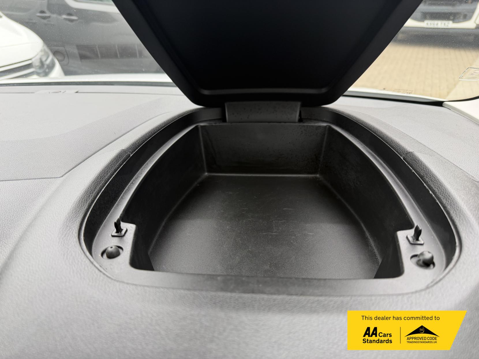 Vauxhall Combo 1.5 Turbo D 2300 Sportive Panel Van 5dr Diesel Manual L1 H1 Euro 6 (100 ps)