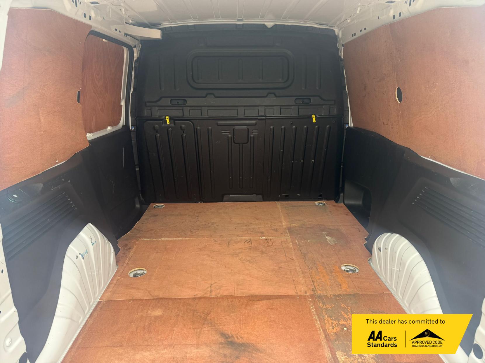 Vauxhall Combo 1.5 Turbo D 2300 Sportive Panel Van 5dr Diesel Manual L1 H1 Euro 6 (100 ps)