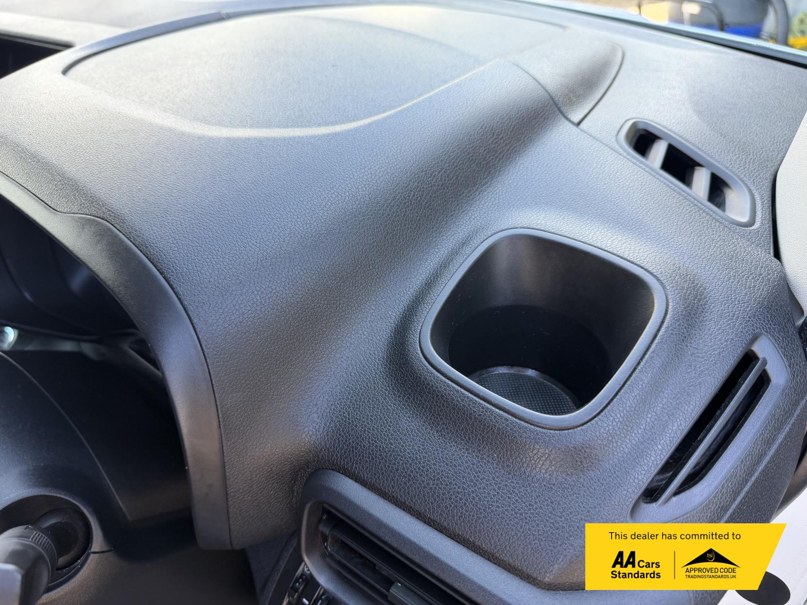 Vauxhall Combo 1.5 Turbo D 2000 Edition Panel Van 4dr Diesel Auto L1 H1 Euro 6 (s/s) (130 ps)