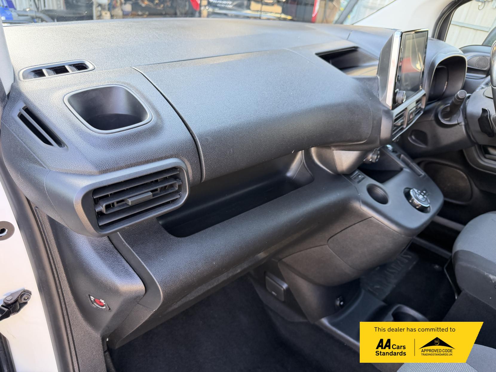 Vauxhall Combo 1.5 Turbo D 2000 Edition Panel Van 4dr Diesel Auto L1 H1 Euro 6 (s/s) (130 ps)