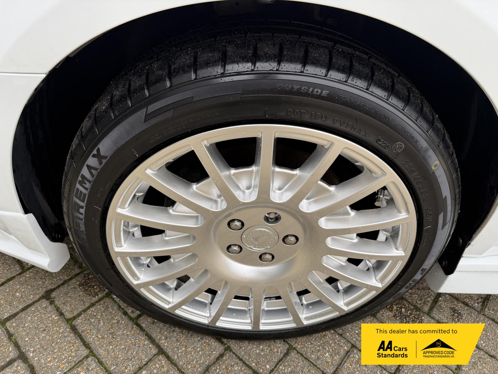 Ford Transit Connect 1.5 TDCi 240 Limited Panel Van 5dr Diesel Manual L2 H1 (119 g/km, 118 bhp)