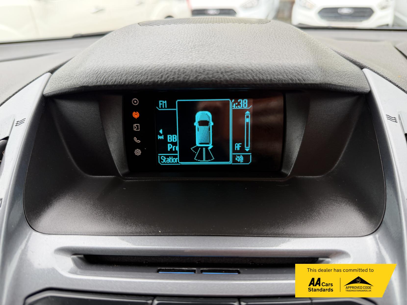 Ford Transit Connect 1.5 TDCi 240 Limited Panel Van 5dr Diesel Manual L2 H1 (119 g/km, 118 bhp)