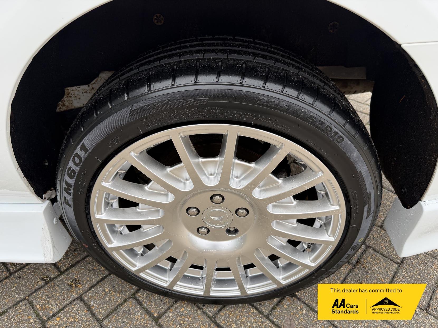 Ford Transit Connect 1.5 TDCi 240 Limited Panel Van 5dr Diesel Manual L2 H1 (119 g/km, 118 bhp)