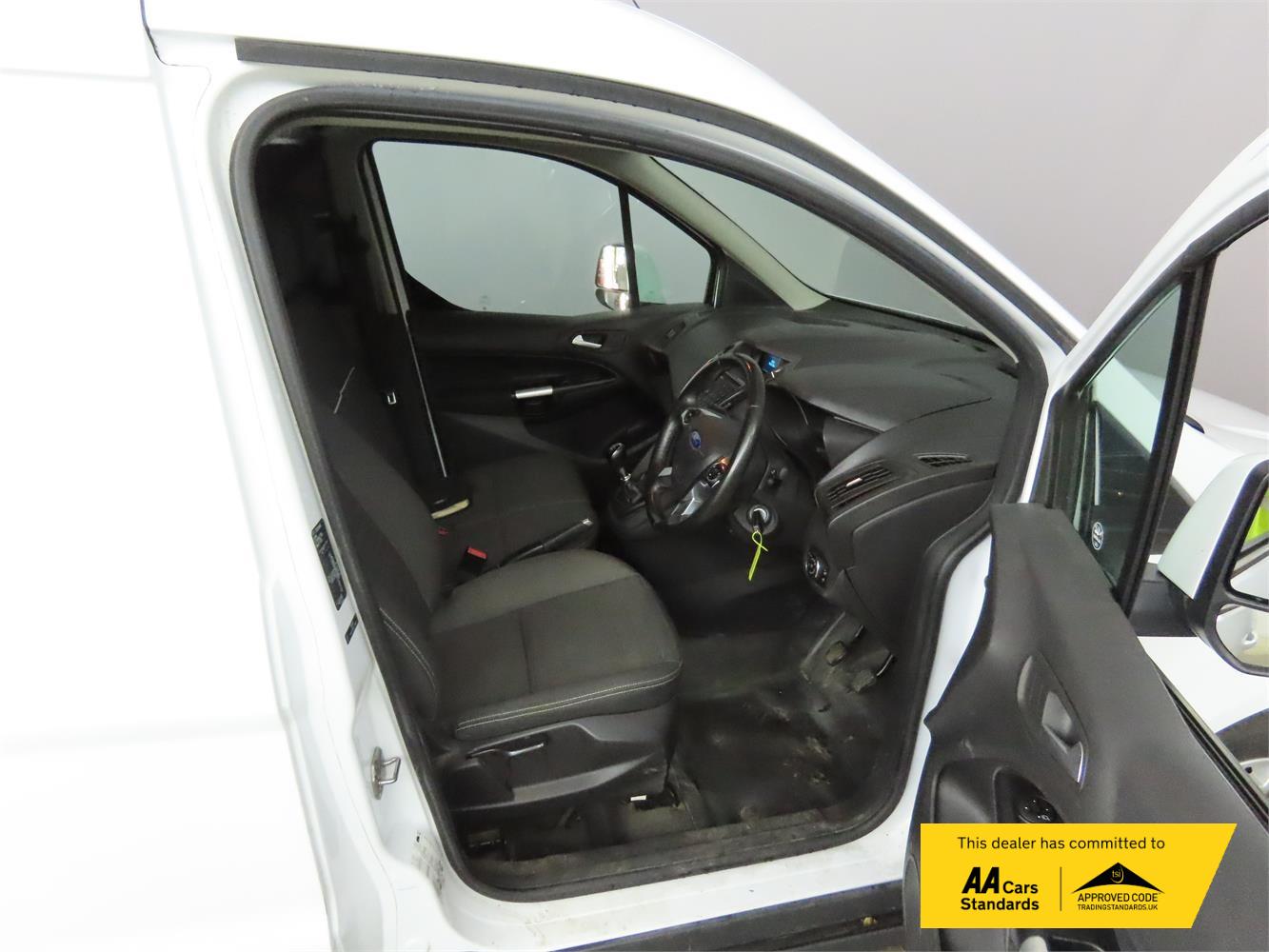 Ford Transit Connect 1.5 TDCi 240 Limited Panel Van 5dr Diesel Manual L2 H1 (119 g/km, 118 bhp)