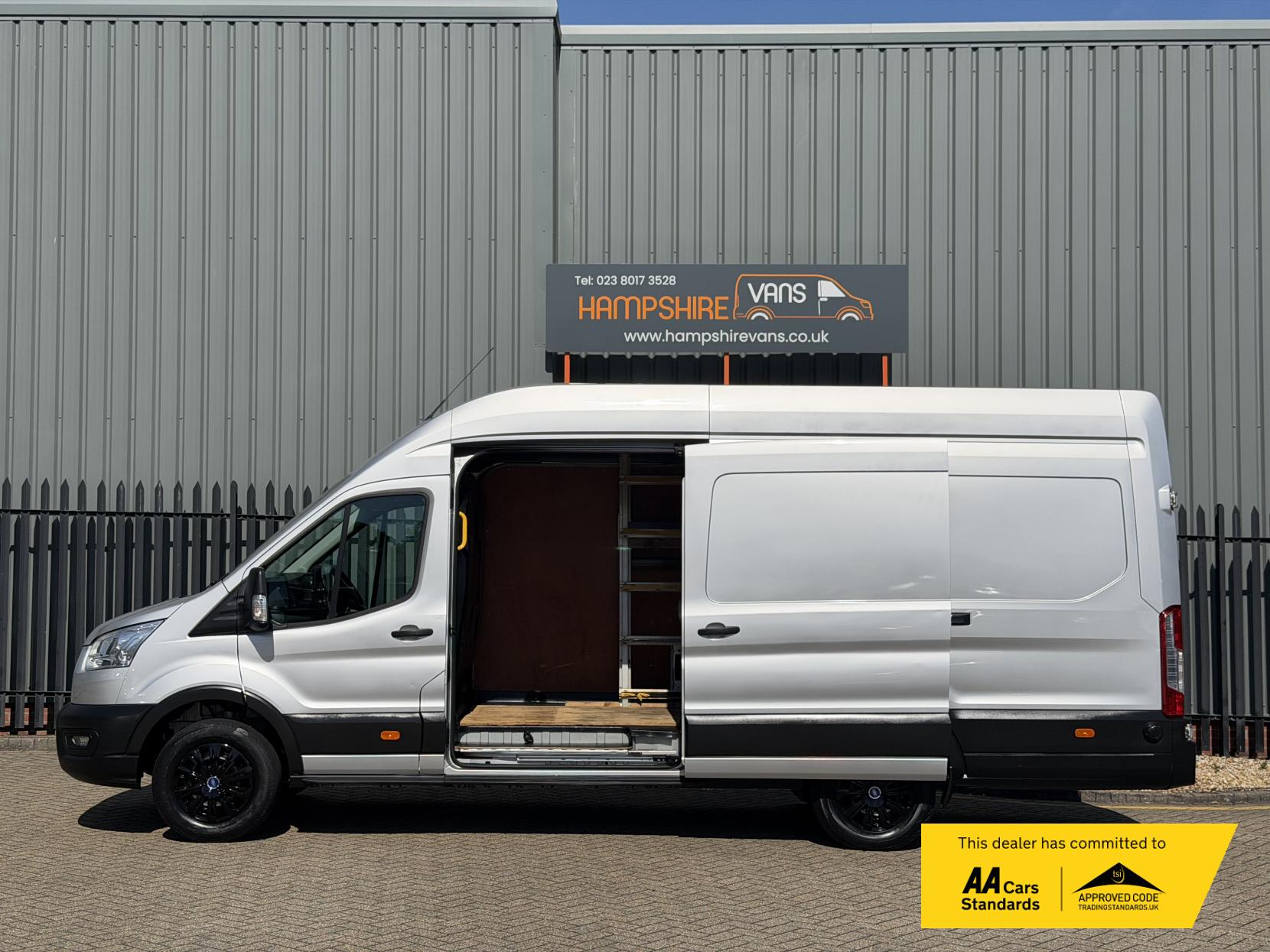 2022 Ford Transit 2.0 350 EcoBlue MHEV Trend Panel Van 5dr Diesel Manual RWD L4 H3 Euro 6 (s/s) (130 ps) - Thumbnail 6