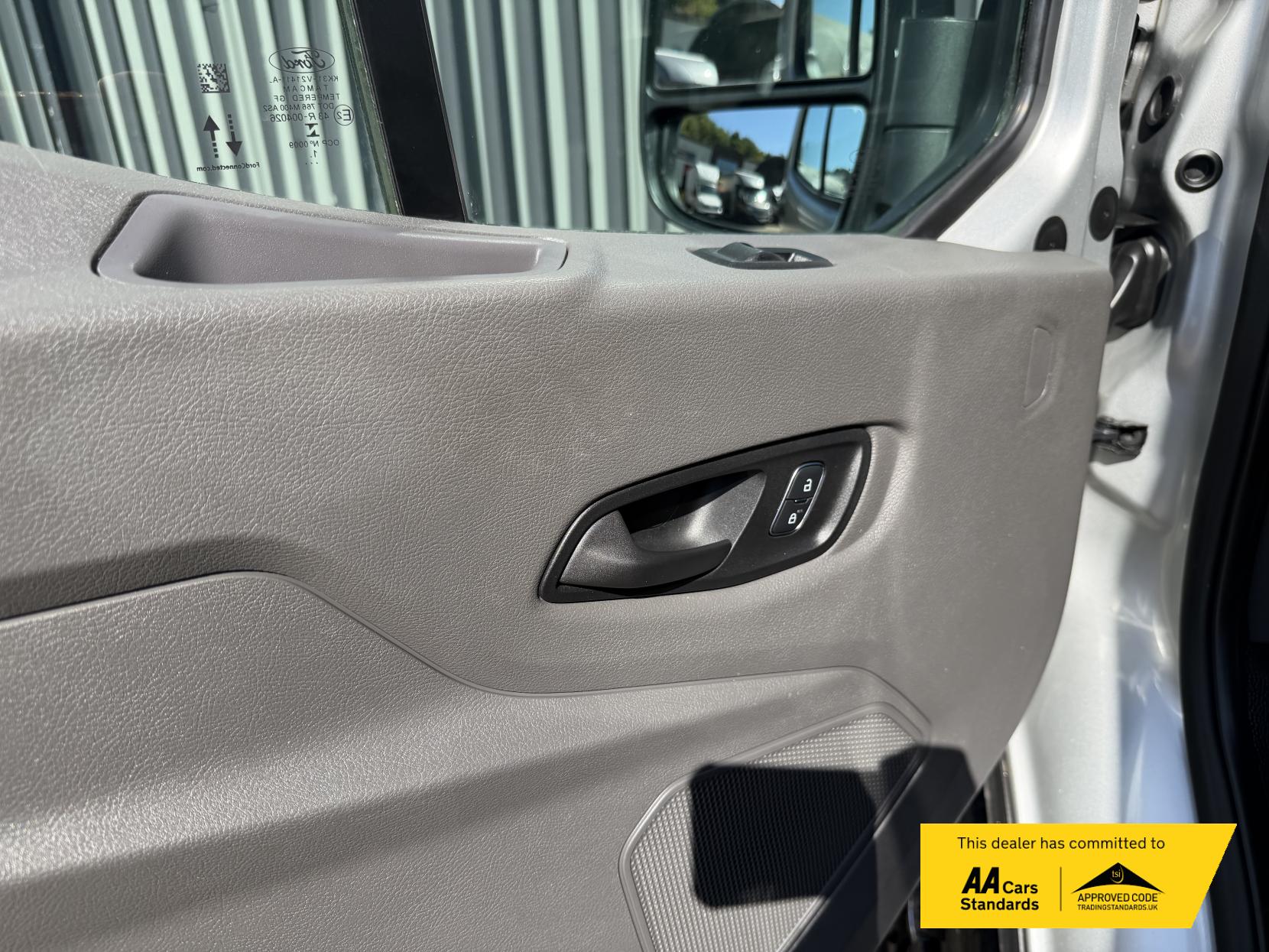 2022 Ford Transit 2.0 350 EcoBlue MHEV Trend Panel Van 5dr Diesel Manual RWD L4 H3 Euro 6 (s/s) (130 ps) - Thumbnail 23