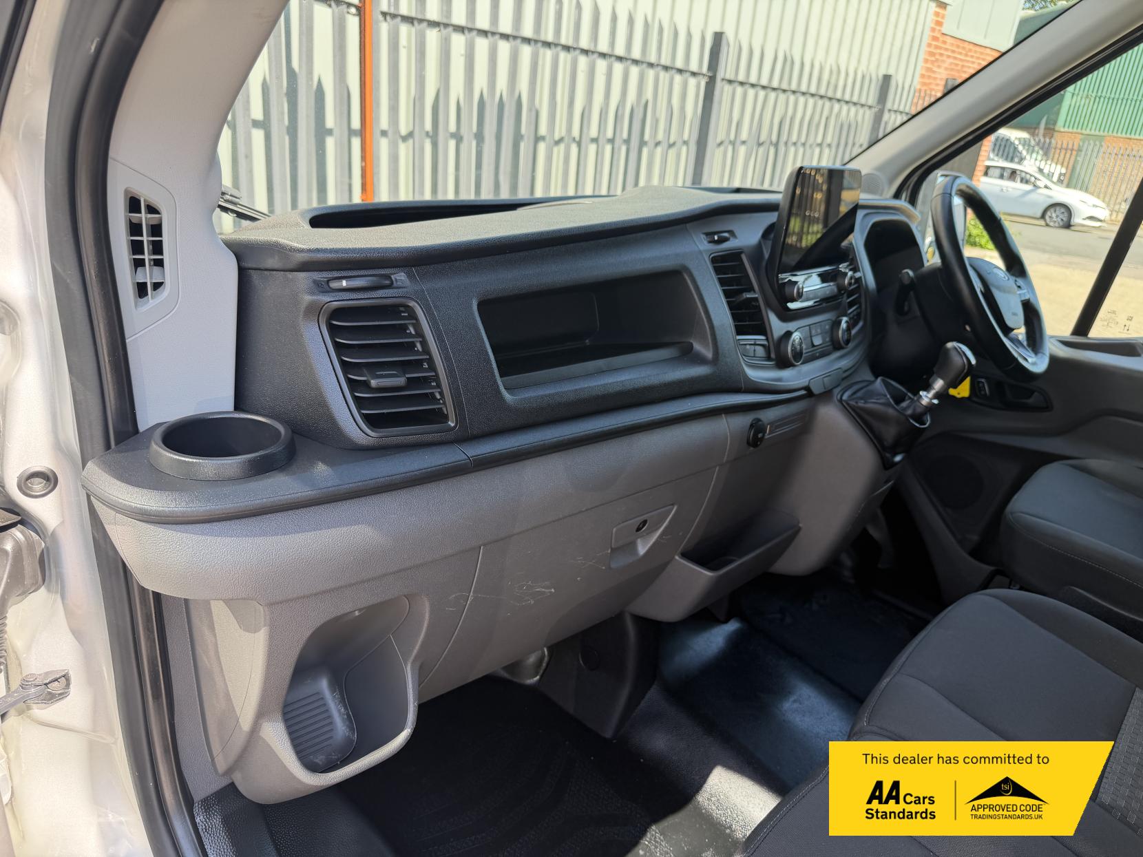 2022 Ford Transit 2.0 350 EcoBlue MHEV Trend Panel Van 5dr Diesel Manual RWD L4 H3 Euro 6 (s/s) (130 ps) - Thumbnail 25