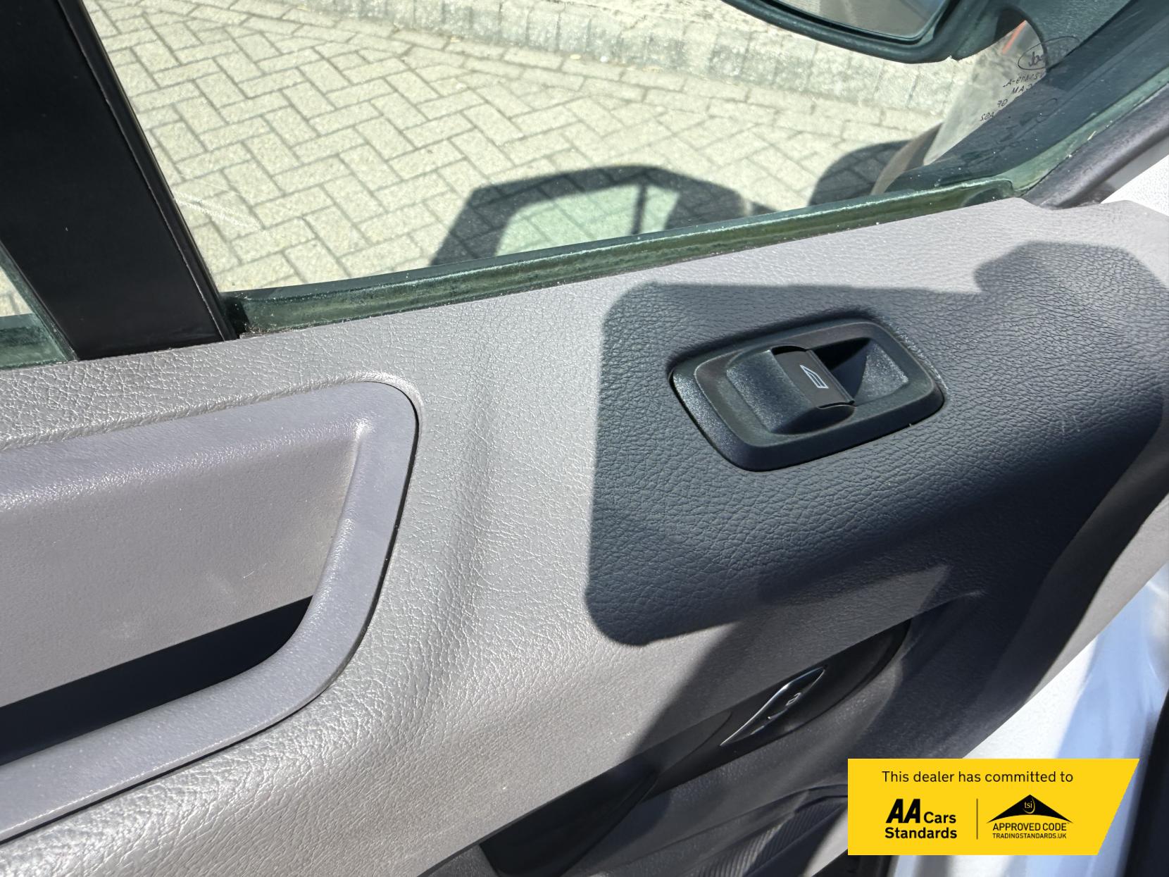 2022 Ford Transit 2.0 350 EcoBlue MHEV Trend Panel Van 5dr Diesel Manual RWD L4 H3 Euro 6 (s/s) (130 ps) - Thumbnail 24
