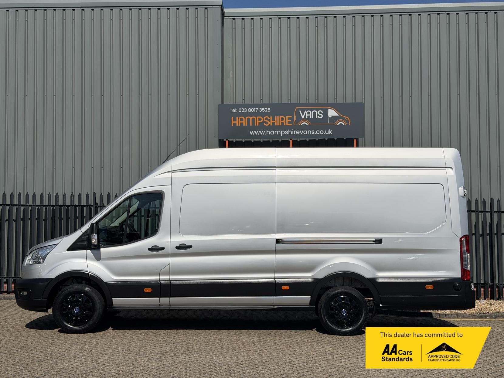 2022 Ford Transit 2.0 350 EcoBlue MHEV Trend Panel Van 5dr Diesel Manual RWD L4 H3 Euro 6 (s/s) (130 ps) - Thumbnail 5