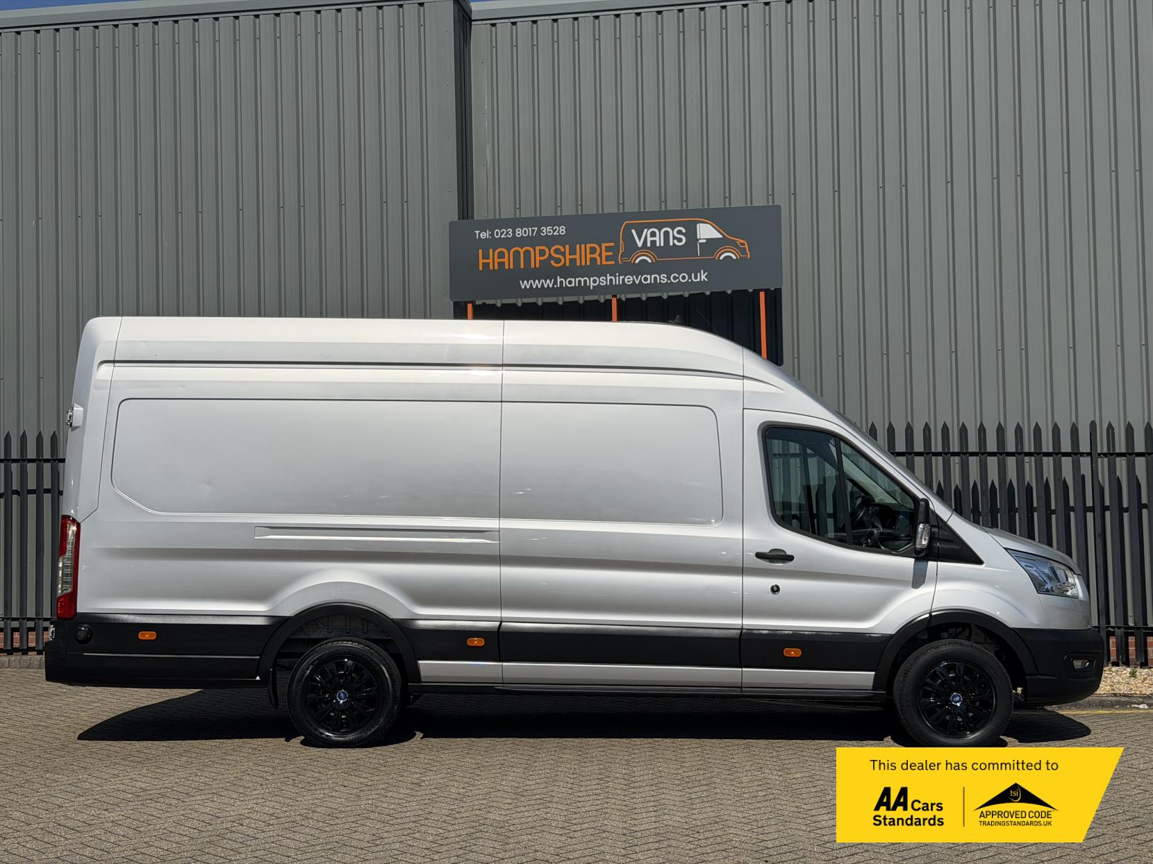 2022 Ford Transit 2.0 350 EcoBlue MHEV Trend Panel Van 5dr Diesel Manual RWD L4 H3 Euro 6 (s/s) (130 ps) - Thumbnail 7
