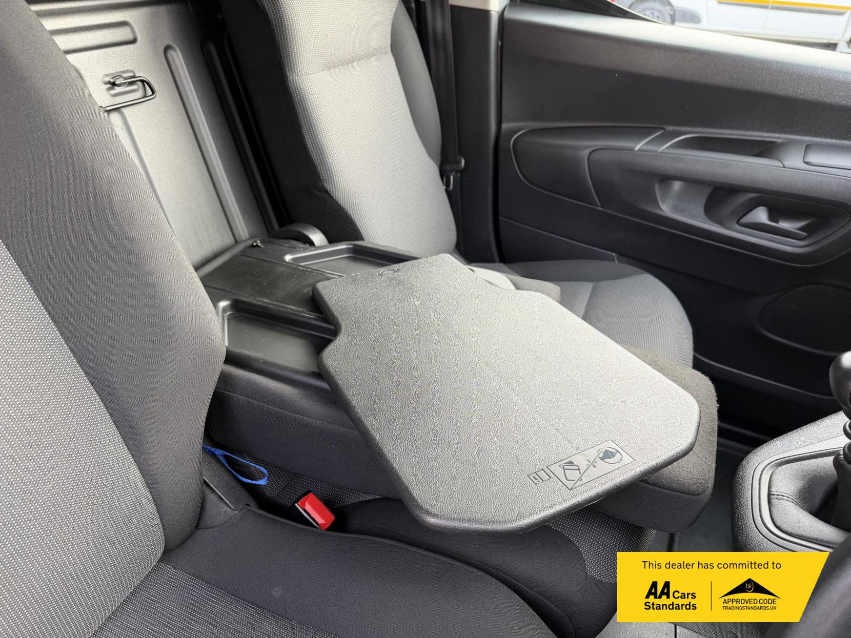 Citroen Berlingo 1.5 BlueHDi 1000 Enterprise M Pro Panel Van 5dr Diesel Manual SWB Euro 6 (s/s) (100 ps)