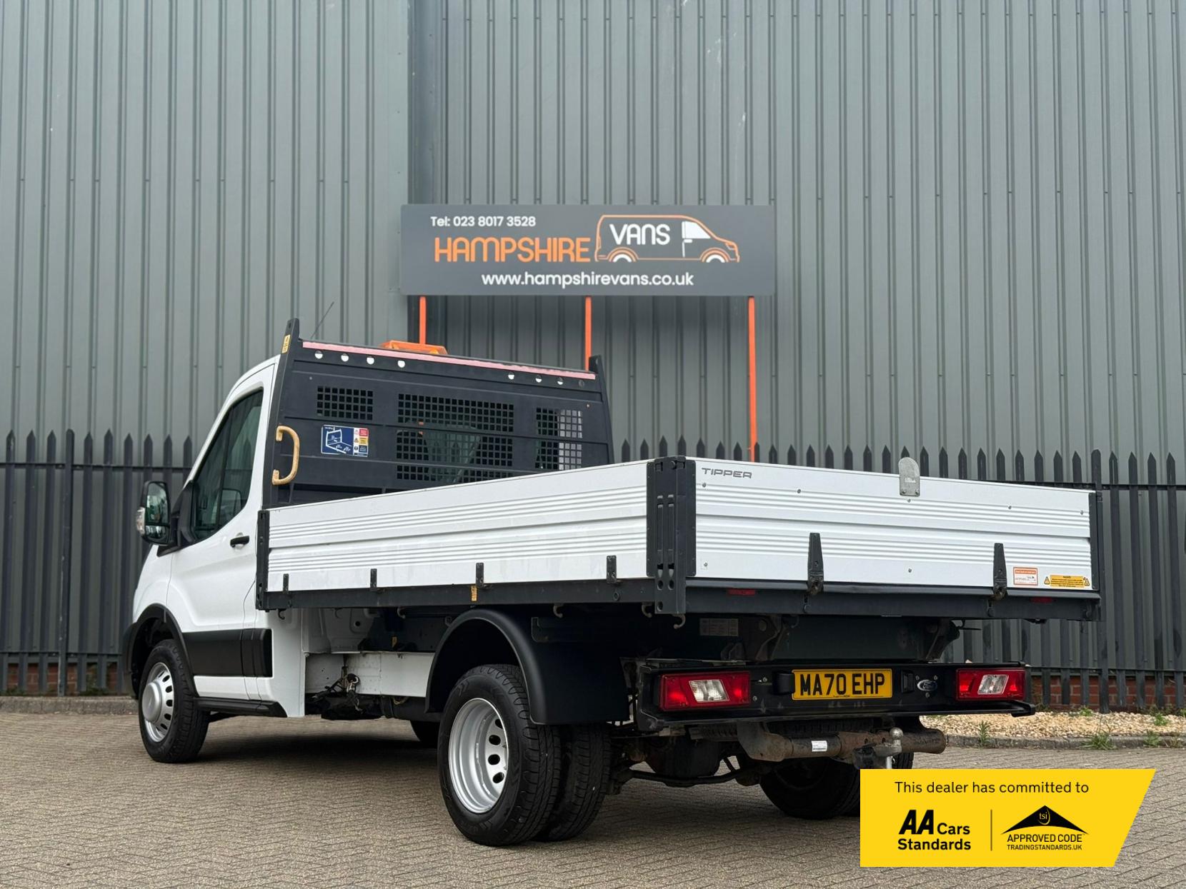 Ford Transit 2.0 350 EcoBlue 1-Way Tipper 2dr Diesel Manual RWD L2 Euro 6 (s/s) (Aluminium, 1-Stop, DRW) (130 ps)