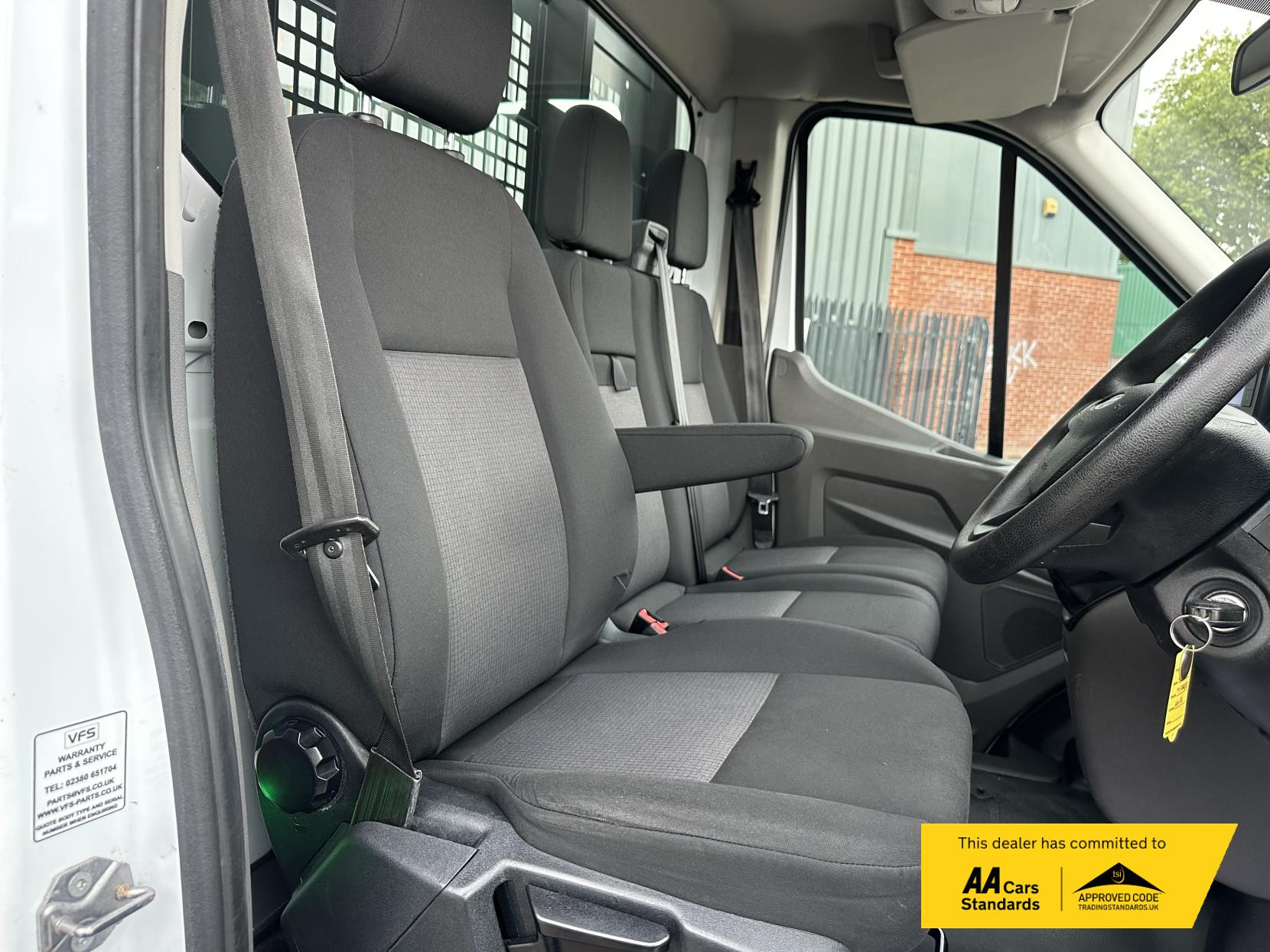 Ford Transit 2.0 350 EcoBlue 1-Way Tipper 2dr Diesel Manual RWD L2 Euro 6 (s/s) (Aluminium, 1-Stop, DRW) (130 ps)