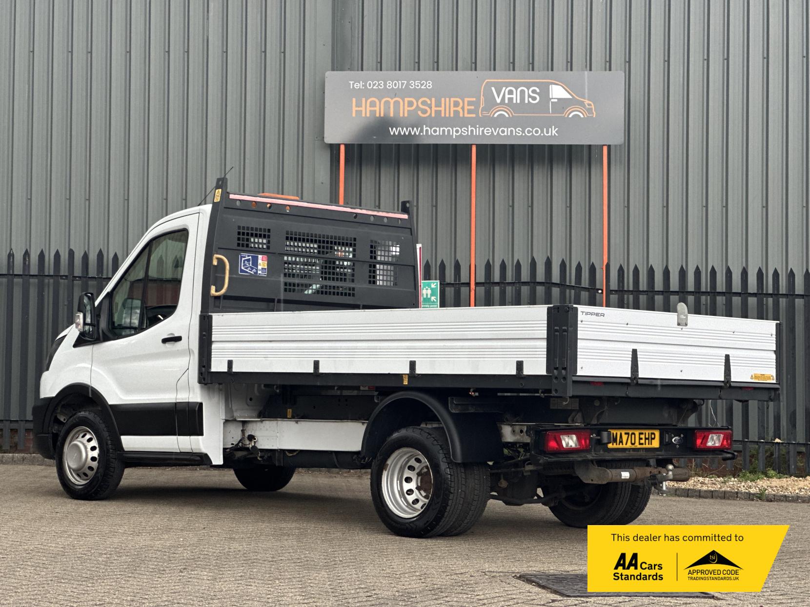 Ford Transit 2.0 350 EcoBlue 1-Way Tipper 2dr Diesel Manual RWD L2 Euro 6 (s/s) (Aluminium, 1-Stop, DRW) (130 ps)