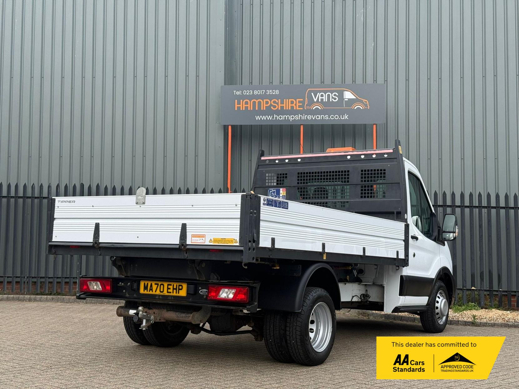 Ford Transit 2.0 350 EcoBlue 1-Way Tipper 2dr Diesel Manual RWD L2 Euro 6 (s/s) (Aluminium, 1-Stop, DRW) (130 ps)