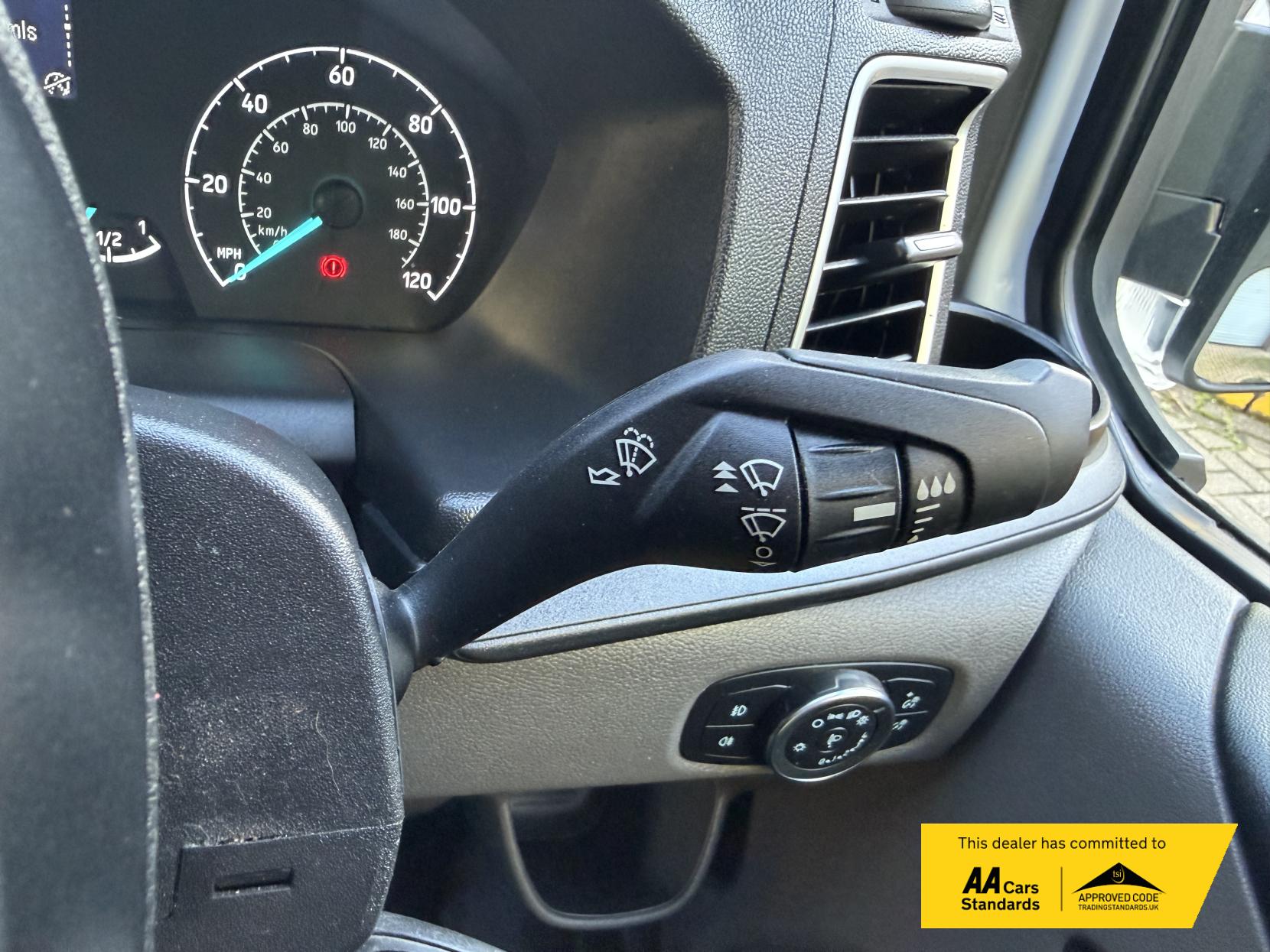 Ford Transit Custom 2.0 300 EcoBlue Limited Panel Van 5dr Diesel Auto L2 H1 Euro 6 (s/s) (130 ps)