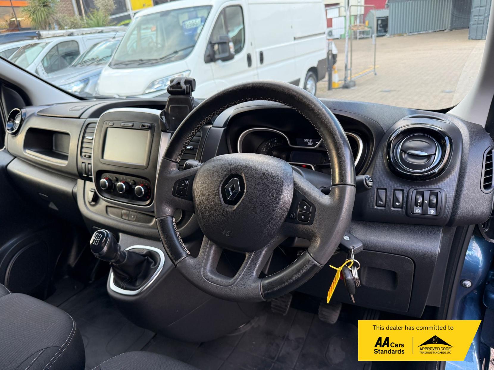 Renault Trafic 2.0 dCi ENERGY 30 Sport Panel Van 5dr Diesel Manual LWB Standard Roof Euro 6 (s/s) (145 ps)