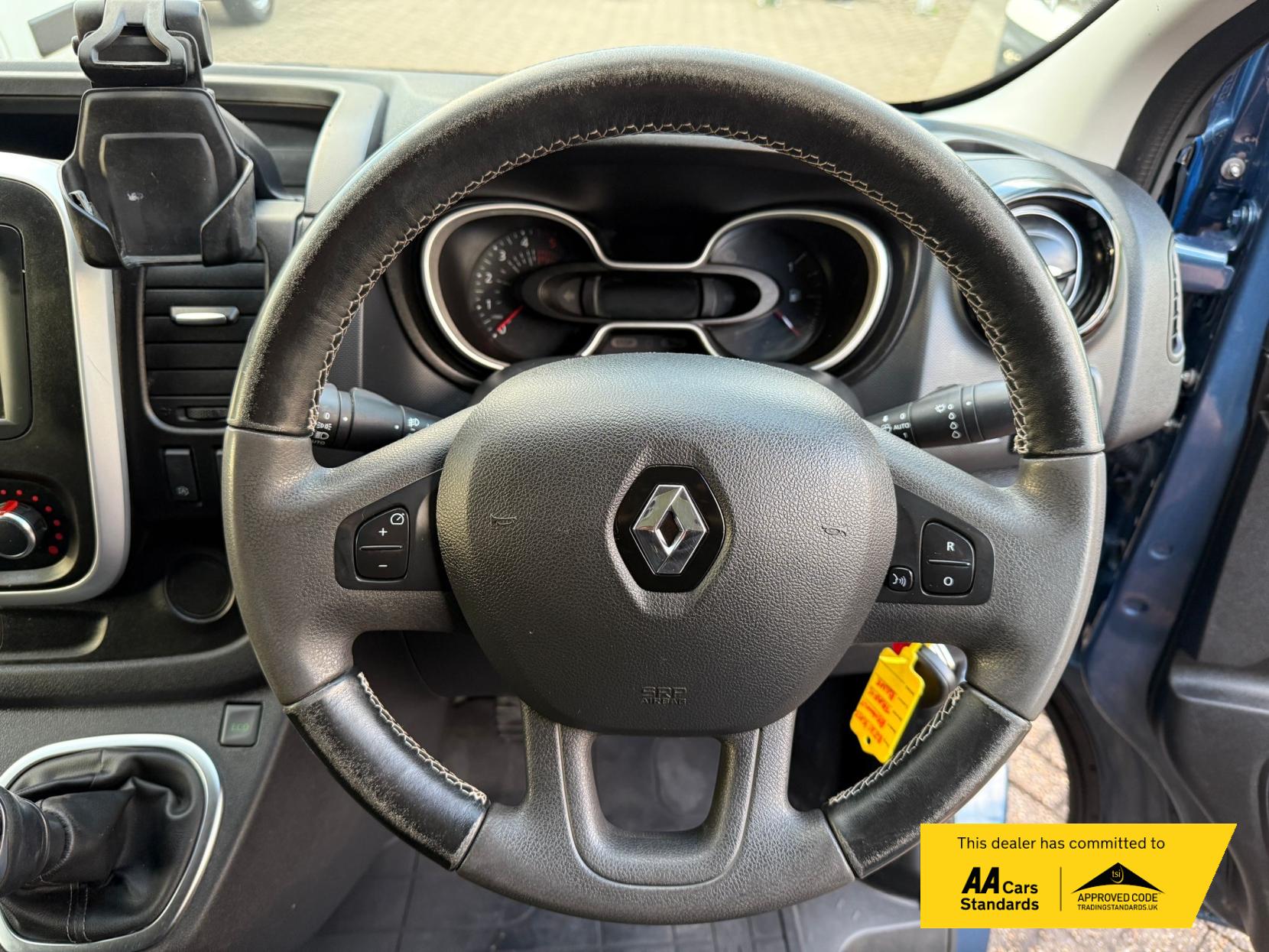 Renault Trafic 2.0 dCi ENERGY 30 Sport Panel Van 5dr Diesel Manual LWB Standard Roof Euro 6 (s/s) (145 ps)