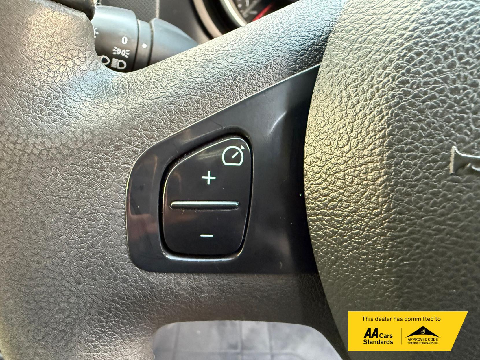 Renault Trafic 2.0 dCi ENERGY 30 Sport Panel Van 5dr Diesel Manual LWB Standard Roof Euro 6 (s/s) (145 ps)