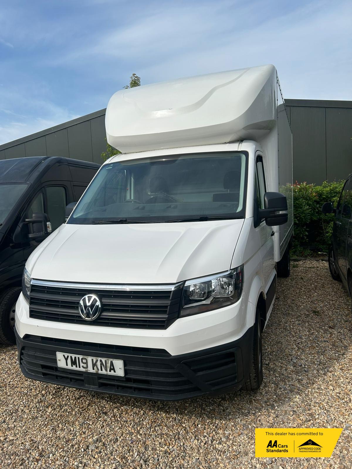 Volkswagen Crafter 2.0 TDI CR35 Startline Luton 2dr Diesel Manual LWB Euro 6 (s/s) (ETG, Tail Lift) (140 ps)