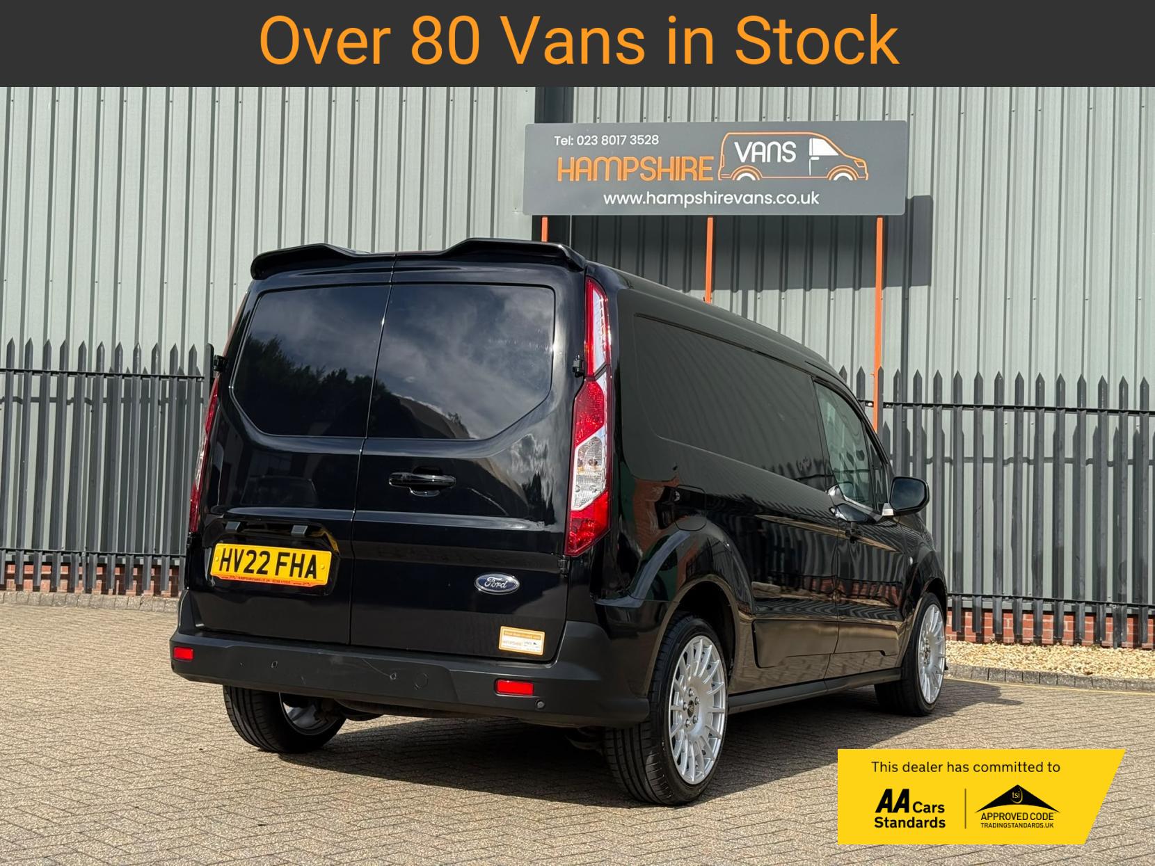 2022 Ford Transit Connect 1.5 250 EcoBlue Limited Panel Van 5dr Diesel Manual L2 Euro 6 (s/s) (120 ps) - Thumbnail 4