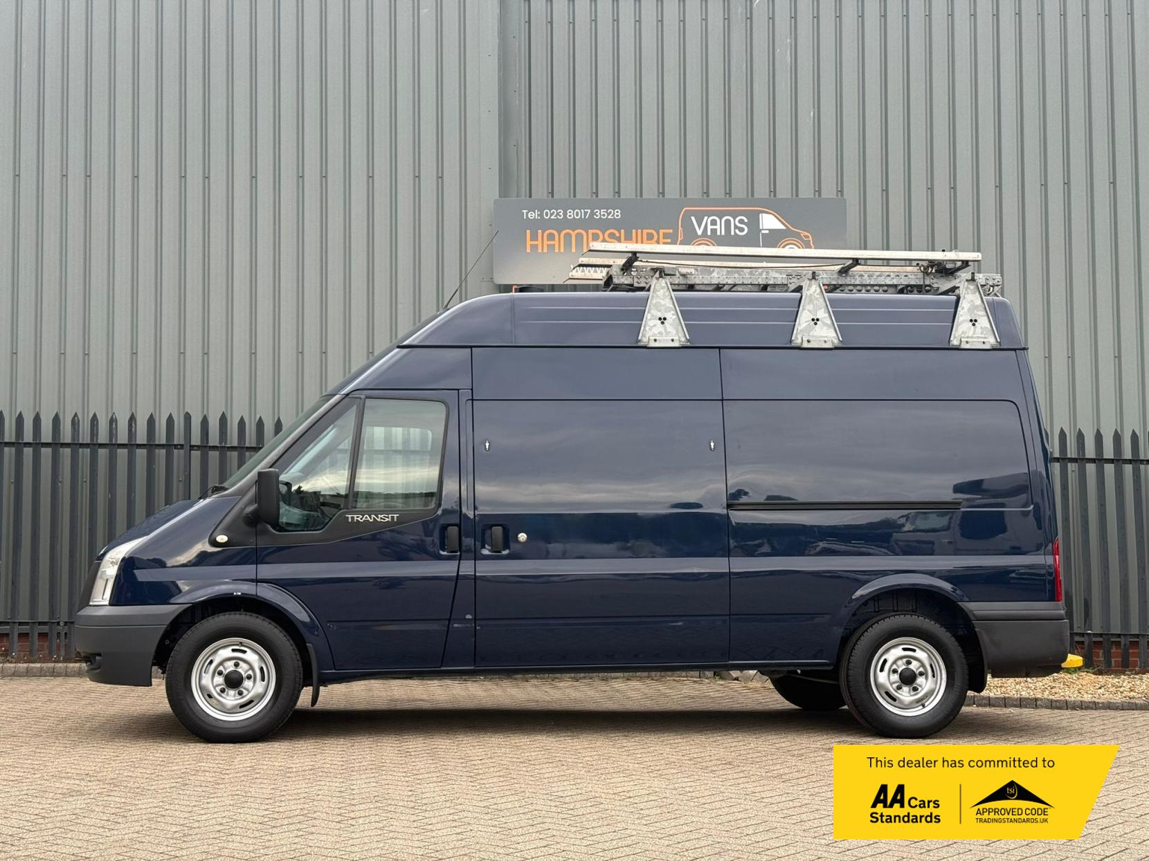 Ford Transit 2.2 TDCi 350 Panel Van 3dr Diesel Manual FWD L2 H3 (209 g/km, 123 bhp)
