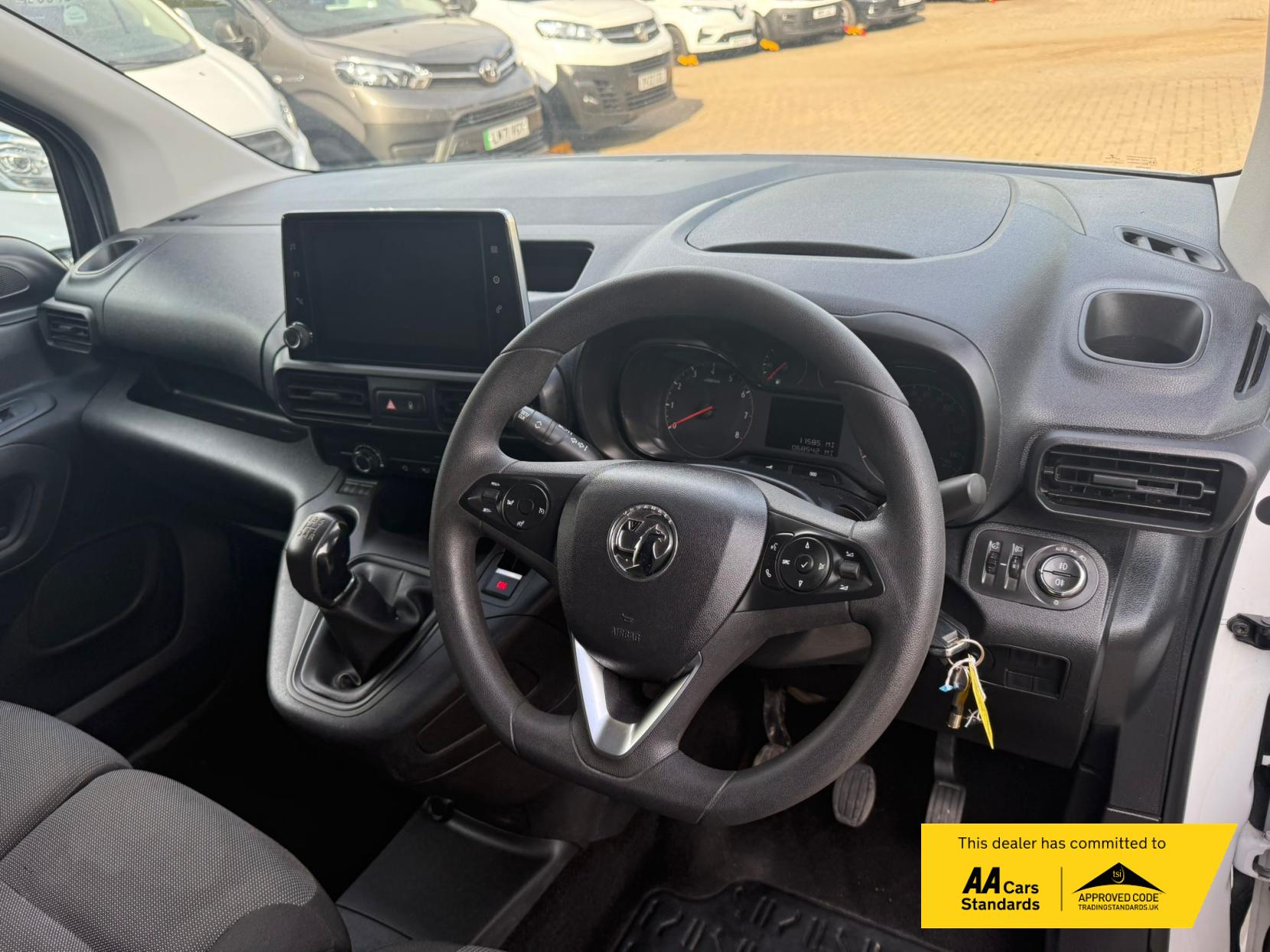 Vauxhall Combo 1.5 Turbo D 2300 Sportive Panel Van 4dr Diesel Manual L1 H1 Euro 6 (100 ps)