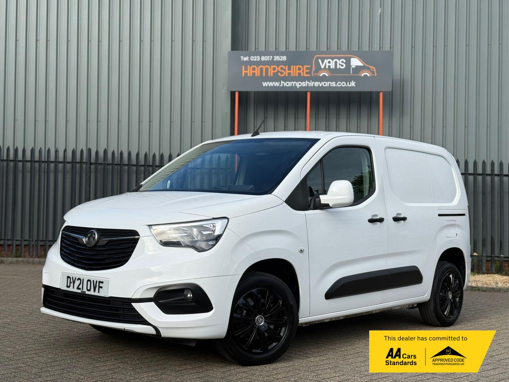 Vauxhall Combo 1.5 Turbo D 2300 Sportive Panel Van 4dr Diesel Manual L1 H1 Euro 6 (100 ps)