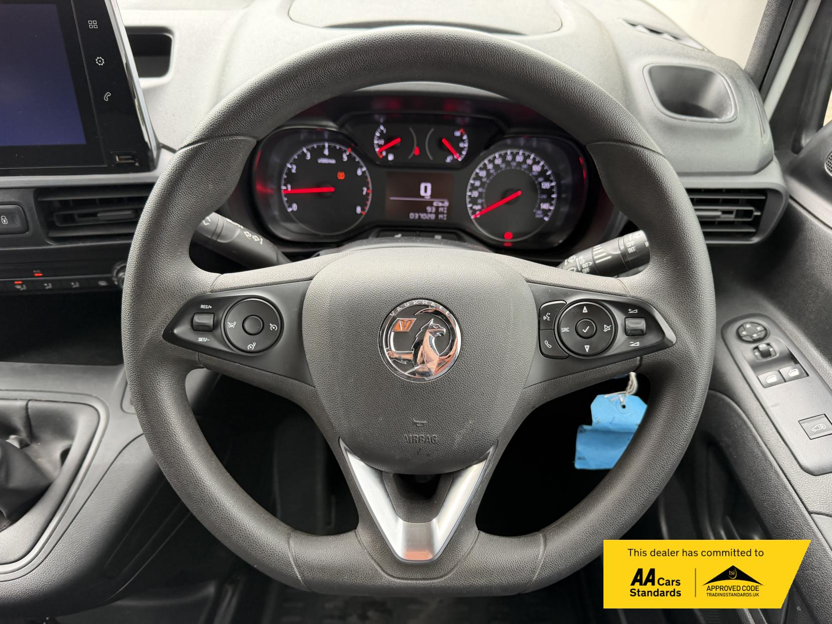 2022 Vauxhall Combo 1.5 Turbo D 2300 Sportive Panel Van 5dr Diesel Manual L1 H1 Euro 6 (100 ps) - Thumbnail 34
