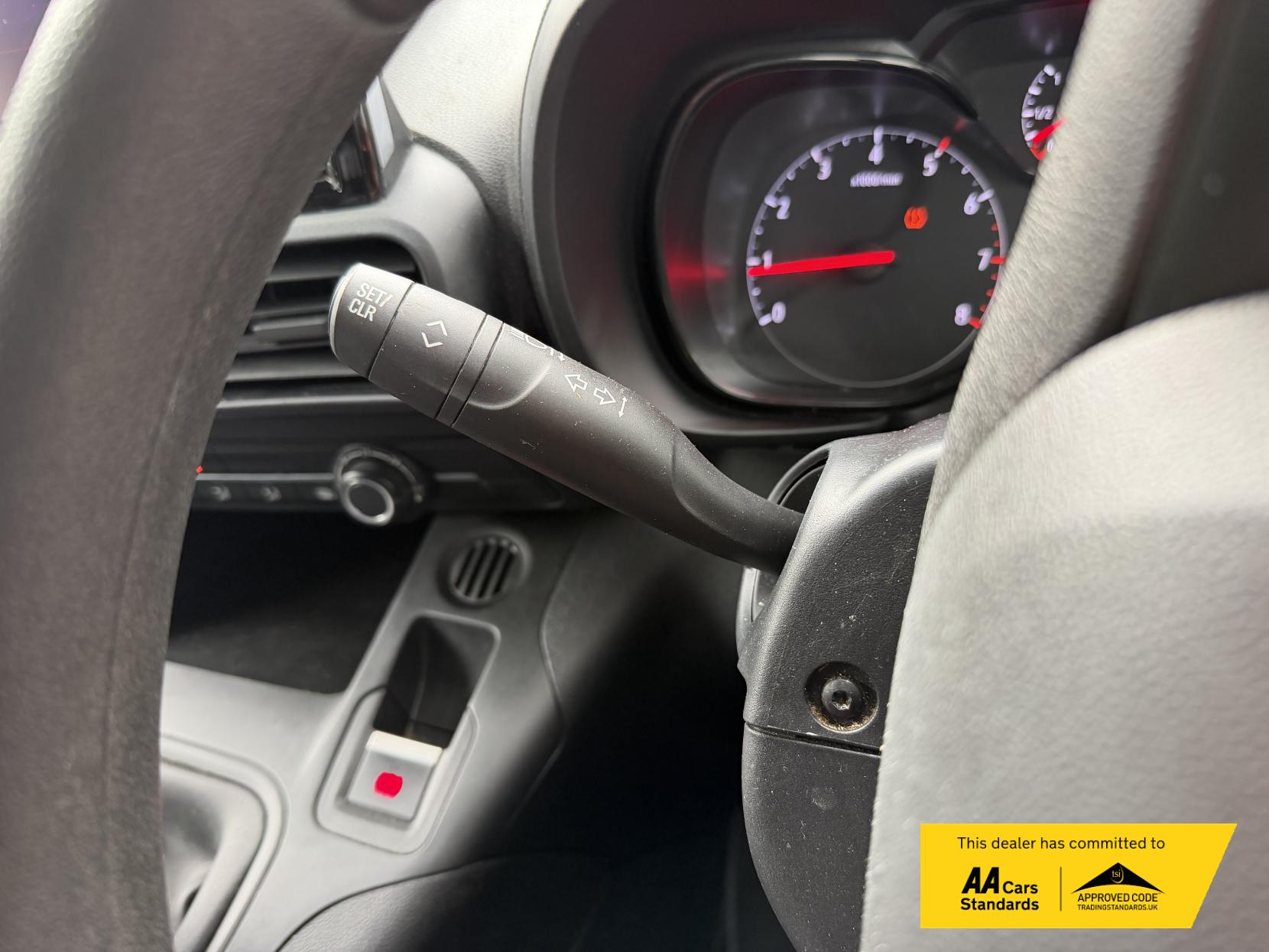 2022 Vauxhall Combo 1.5 Turbo D 2300 Sportive Panel Van 5dr Diesel Manual L1 H1 Euro 6 (100 ps) - Thumbnail 32