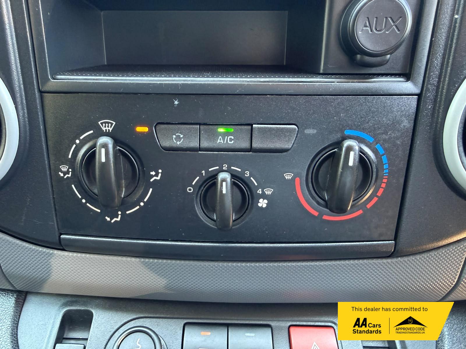 2015 Citroen Berlingo 1.6 HDi 625 Enterprise Panel Van 5dr Diesel Manual L1 (Euro 5) (135 g/km, 75 bhp) - Thumbnail 32
