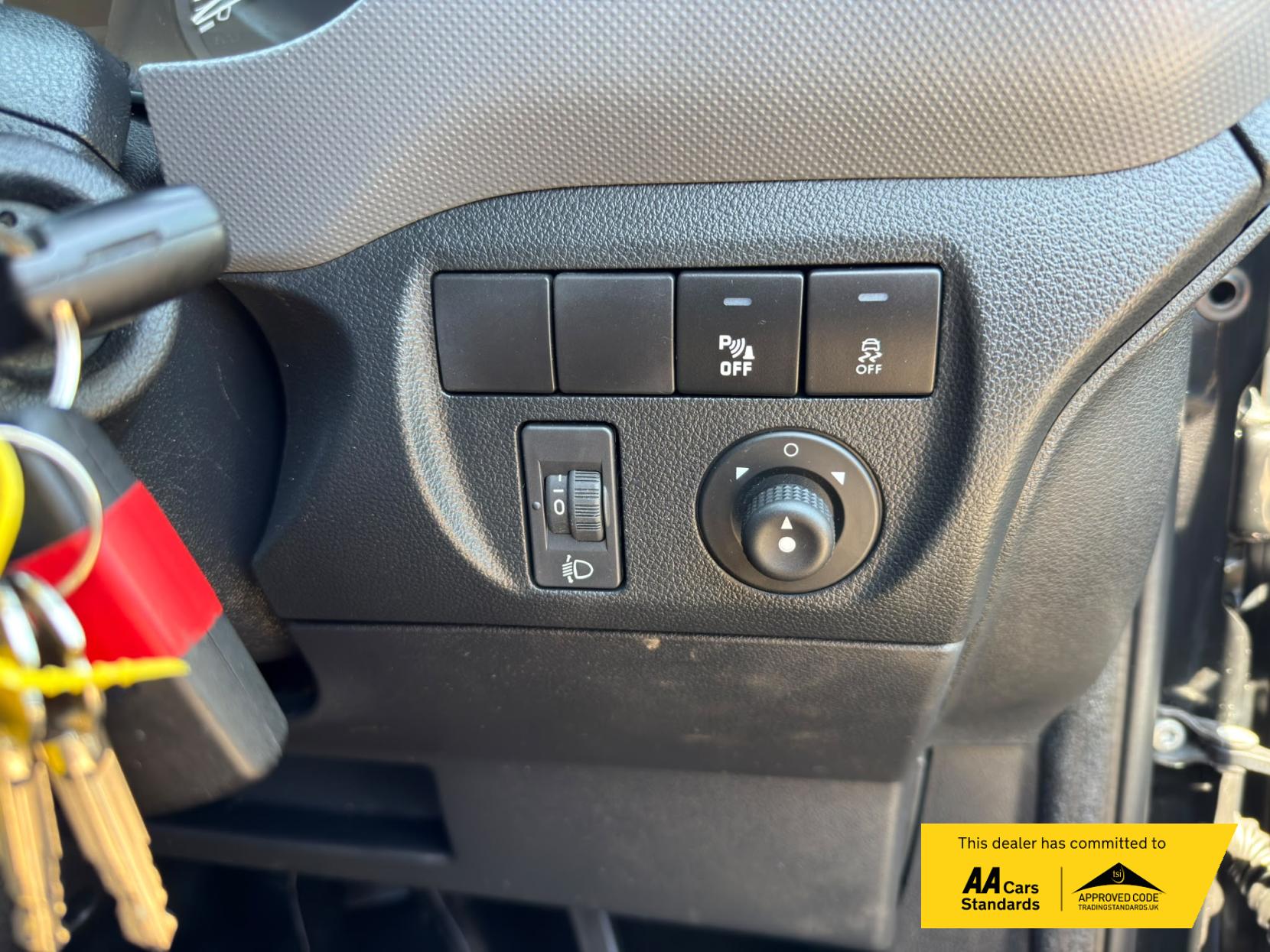 2015 Citroen Berlingo 1.6 HDi 625 Enterprise Panel Van 5dr Diesel Manual L1 (Euro 5) (135 g/km, 75 bhp) - Thumbnail 41