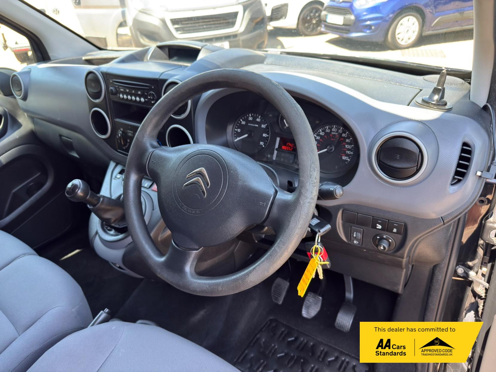 2015 Citroen Berlingo 1.6 HDi 625 Enterprise Panel Van 5dr Diesel Manual L1 (Euro 5) (135 g/km, 75 bhp) - Thumbnail 43