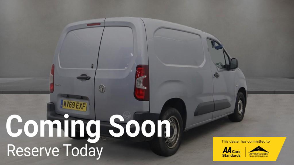 Vauxhall Combo 1.6 Turbo D 2000 Edition Panel Van 4dr Diesel Manual L1 H1 Euro 6 (s/s) (100 ps)