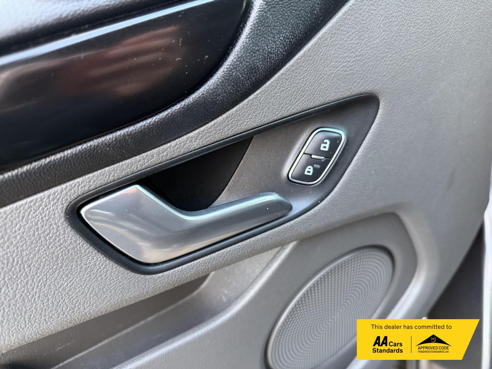 Ford Transit Custom 2.0 300 EcoBlue Limited Panel Van 5dr Diesel Manual L1 H1 Euro 6 (s/s) (130 ps)