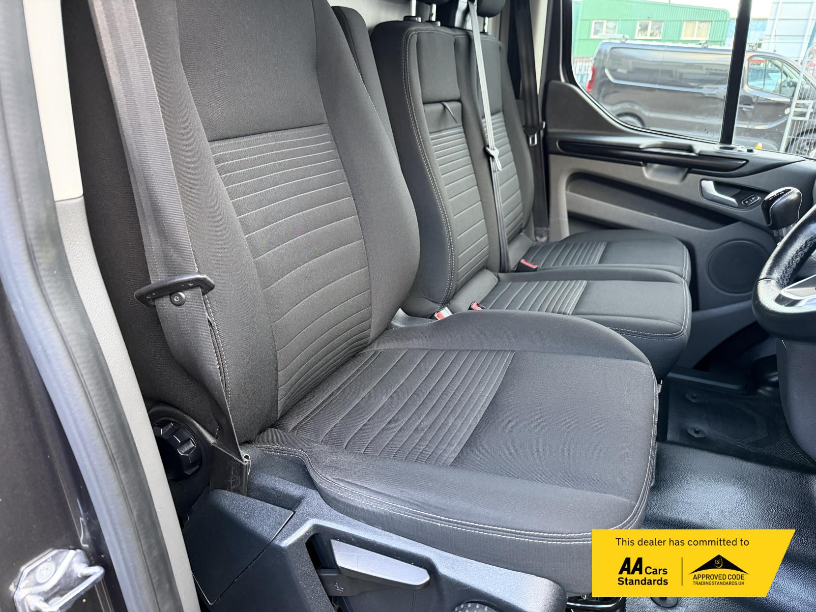 Ford Transit Custom 2.0 300 EcoBlue Limited Panel Van 5dr Diesel Manual L1 H1 Euro 6 (s/s) (130 ps)