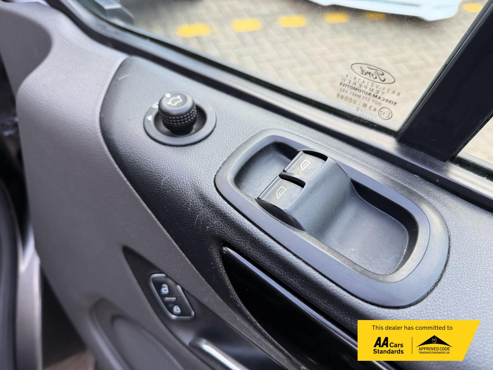 Ford Transit Custom 2.0 300 EcoBlue Limited Panel Van 5dr Diesel Manual L1 H1 Euro 6 (s/s) (130 ps)