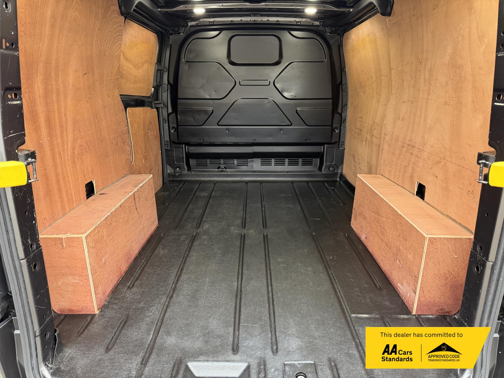 Ford Transit Custom 2.0 300 EcoBlue Limited Panel Van 5dr Diesel Manual L1 H1 Euro 6 (s/s) (130 ps)