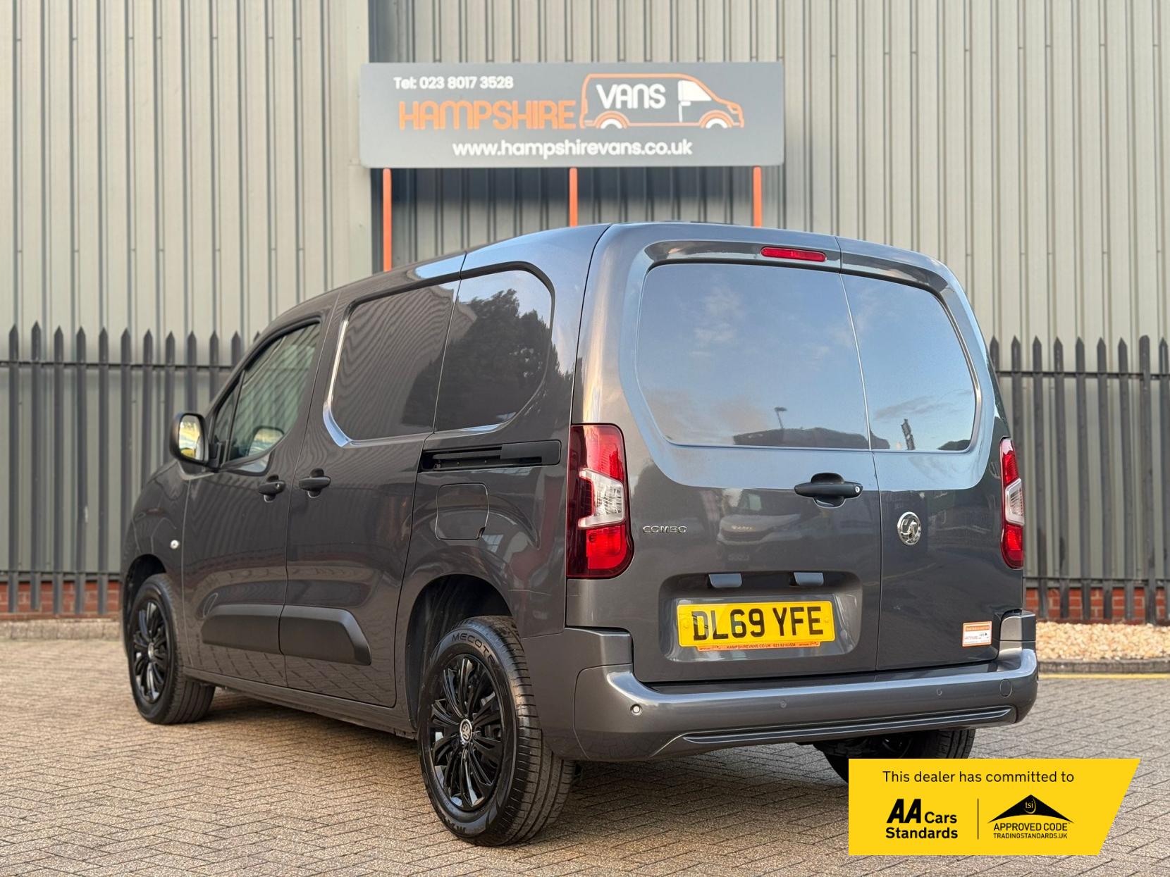 Vauxhall Combo 1.5 Turbo D 2000 Sportive Panel Van 4dr Diesel Manual L1 H1 Euro 6 (s/s) (100 ps)