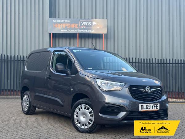 Vauxhall Combo 1.5 Turbo D 2000 Sportive Panel Van 4dr Diesel Manual L1 H1 Euro 6 (s/s) (100 ps)