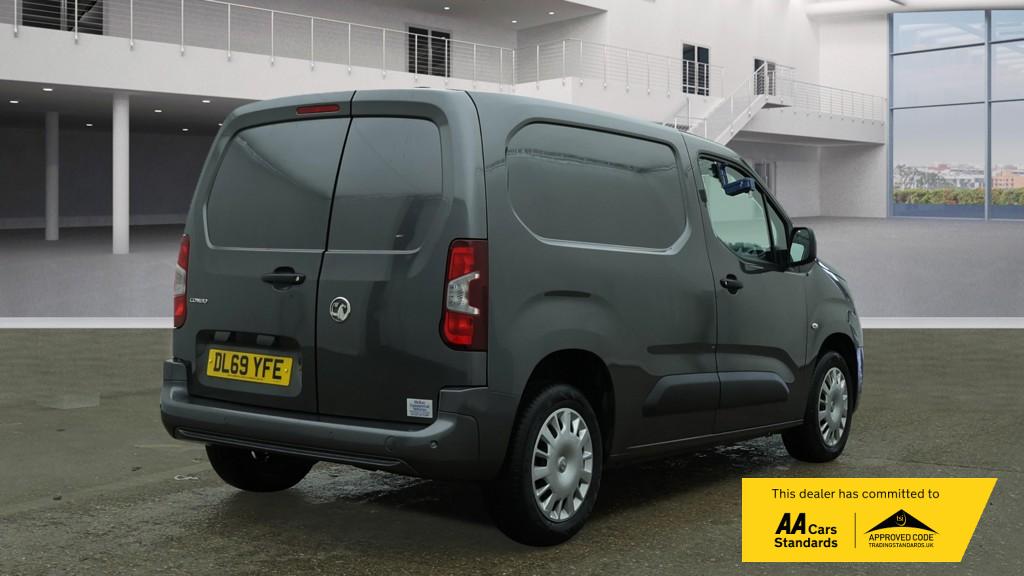 Vauxhall Combo 1.5 Turbo D 2000 Sportive Panel Van 4dr Diesel Manual L1 H1 Euro 6 (s/s) (100 ps)