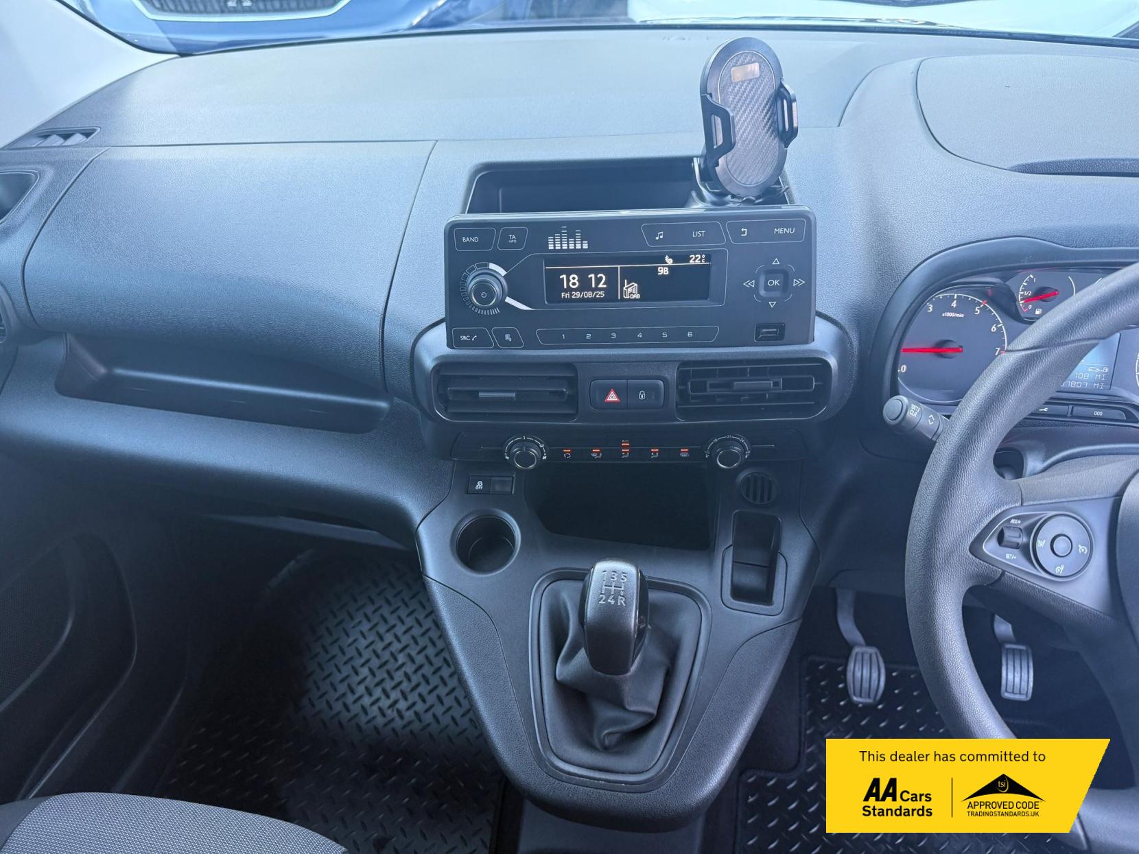 Vauxhall Combo 1.5 Turbo D 2000 Sportive Panel Van 4dr Diesel Manual L1 H1 Euro 6 (s/s) (100 ps)