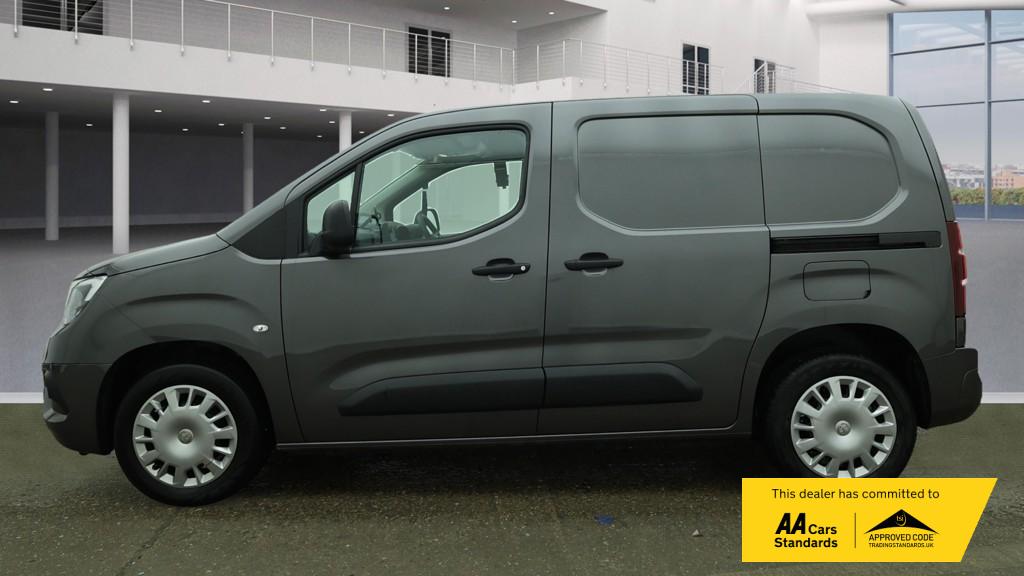 Vauxhall Combo 1.5 Turbo D 2000 Sportive Panel Van 4dr Diesel Manual L1 H1 Euro 6 (s/s) (100 ps)