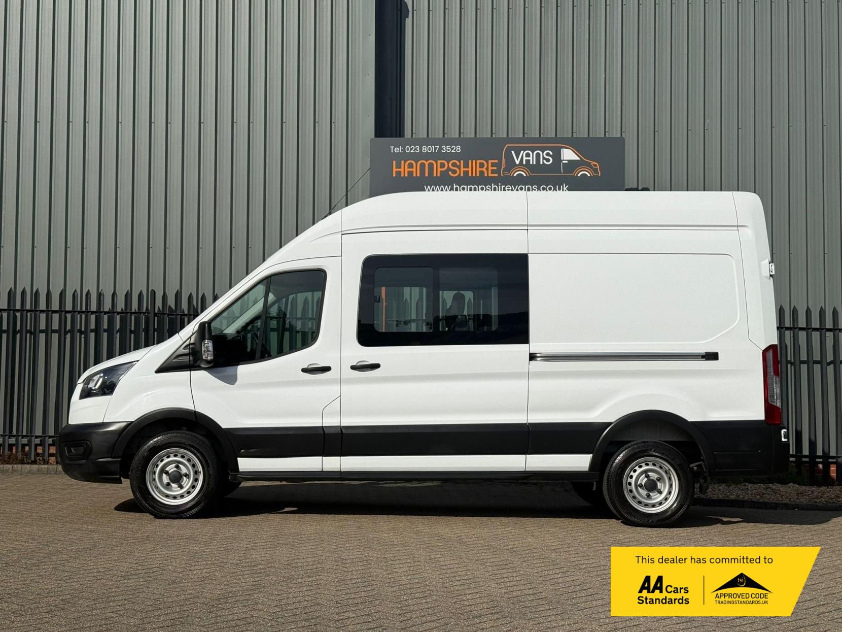Ford Transit 2.0 350 EcoBlue Leader Crew Van Double Cab 6dr Diesel Manual RWD L3 H3 Euro 6 (s/s) (130 ps)